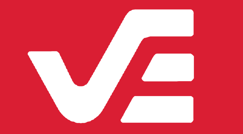 Pump and Abrasion Technologies Jobs – Truck Driver 2025 1 Team of engineers and professionals at Pump & Abrasion Technologies discussing heavy-duty slurry pump solutions and career opportunities.